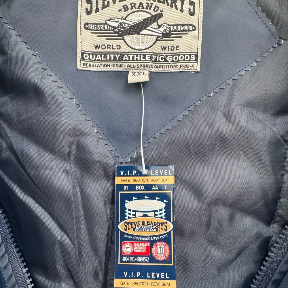 Steve & Barry’s Wolverines Michigan Jacket - Picture 3 of 8